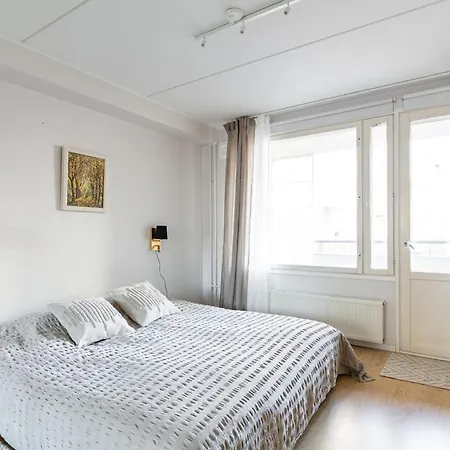 Apartamento Lovely Two Bedroom Close To Metro