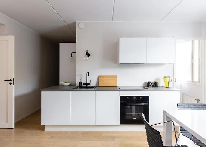 Appartamento Lovely Two Bedroom Close To Metro *